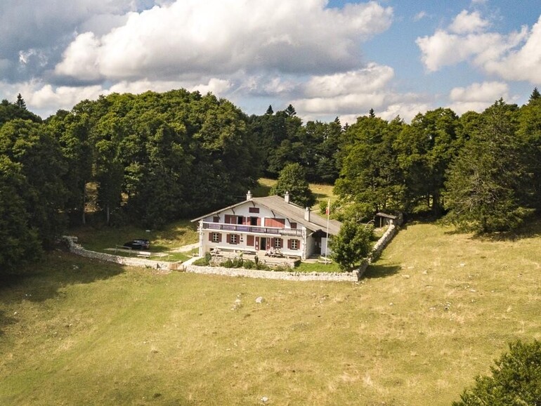 Aufwertung der Gemeinschaftsunterkünfte in Les Prés d’Orvin